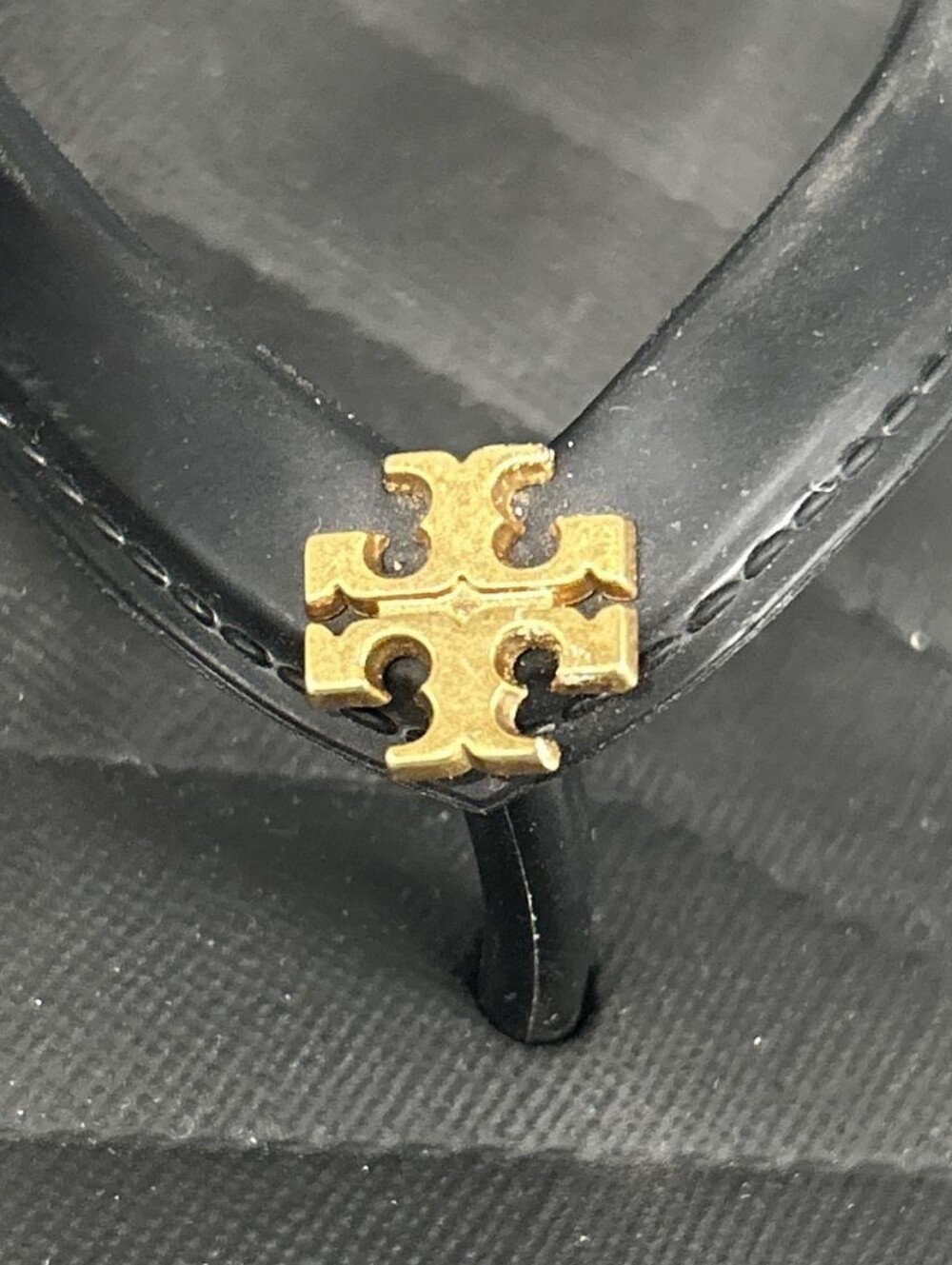 Tory Burch Black Flip Flop Sandals with Logo Charm - Picture 7 of 13
